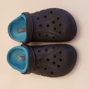 Crocs  Men lined  out clogs